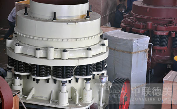 圓錐破碎機(jī)怎么用？