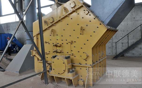 江蘇反擊破碎機(jī)