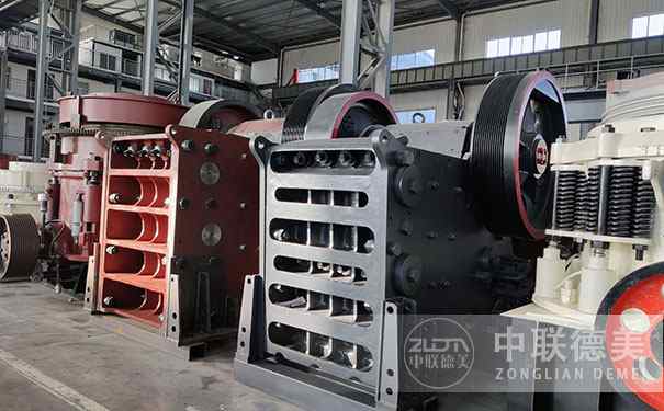 錘式破碎機(jī)2500元