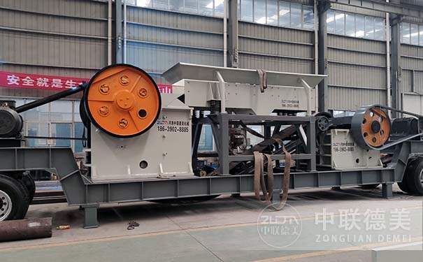 液壓圓錐破碎機主軸系統(tǒng)結(jié)構(gòu)圖