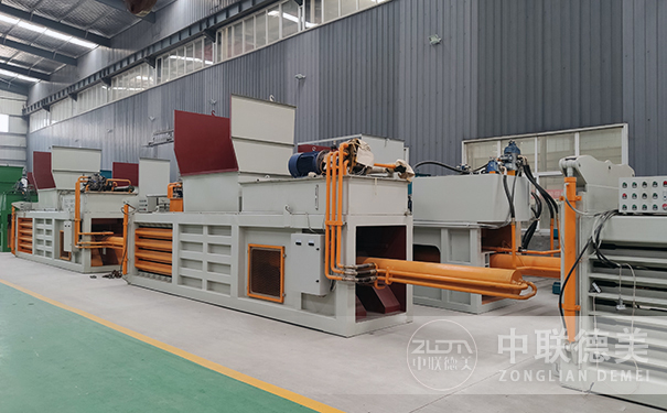 紙箱打包機(jī)